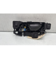Poignee interieur avant droit PEUGEOT 2008 2