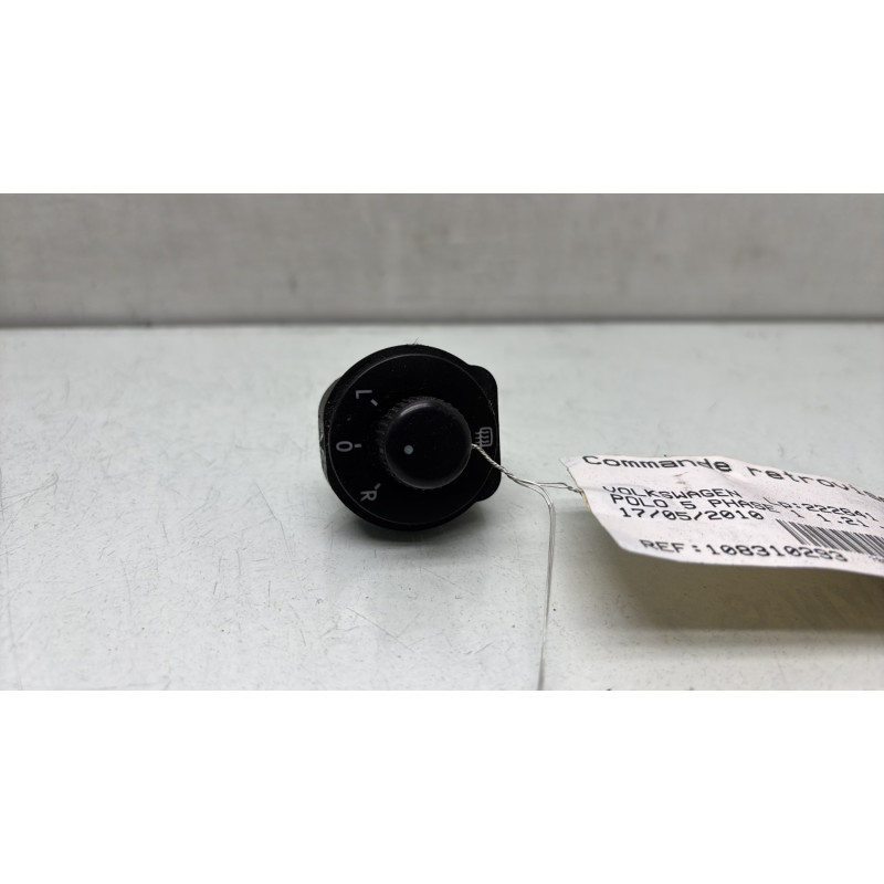 Commande retroviseurs VOLKSWAGEN POLO 5 Photo n°1