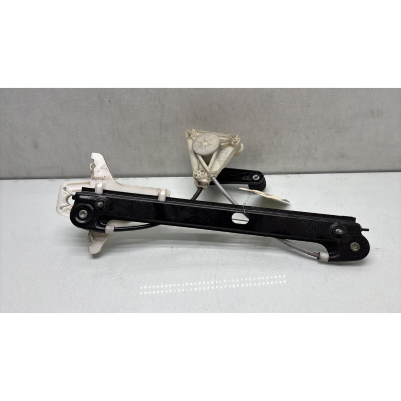 Leve vitre mecanique arriere droit VOLKSWAGEN POLO 5 Photo n°4