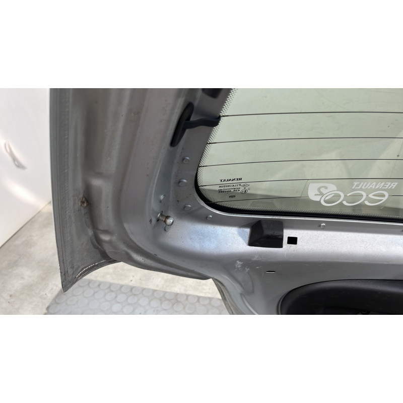 Malle/Hayon arriere RENAULT TWINGO 2 Photo n°11
