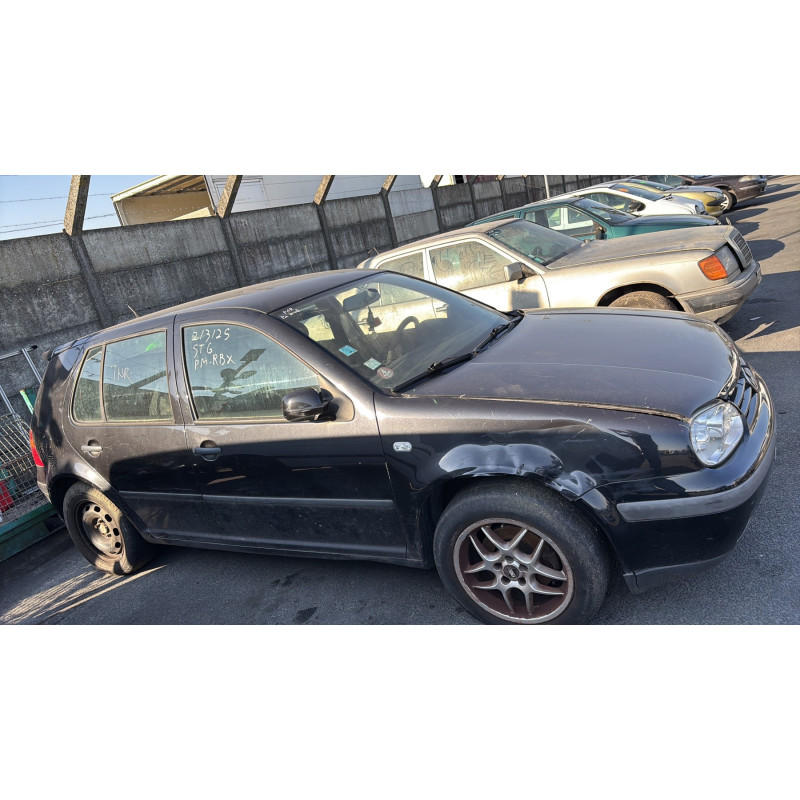 Pare choc arriere VOLKSWAGEN GOLF 4 Photo n°13
