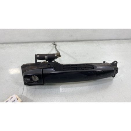 Poignee porte avant droit TOYOTA YARIS 2 Photo n°1