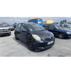 Poignee porte avant droit TOYOTA YARIS 2