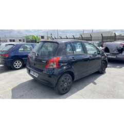 Poignee porte avant droit TOYOTA YARIS 2