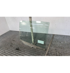 Vitre arriere droit TOYOTA YARIS 2