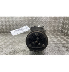 Compresseur clim RENAULT CLIO 5 Photo n°1