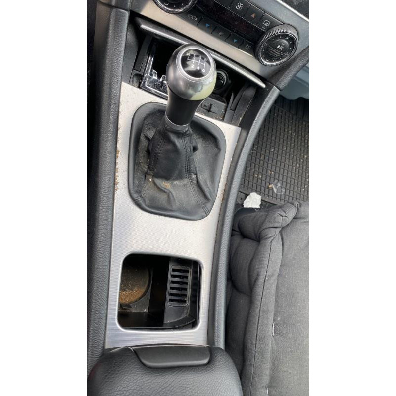Charniere de capot MERCEDES CLASSE C 203 COUPE SPORT Photo n°7