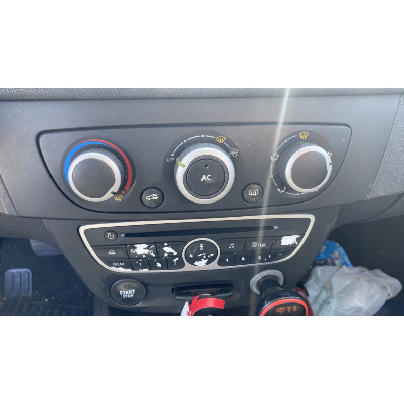 Plage arriere RENAULT MEGANE 3 Photo n°20