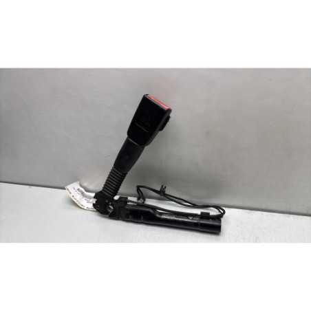 Pretensionneur de ceinture avant droit BMW SERIE 1 E87