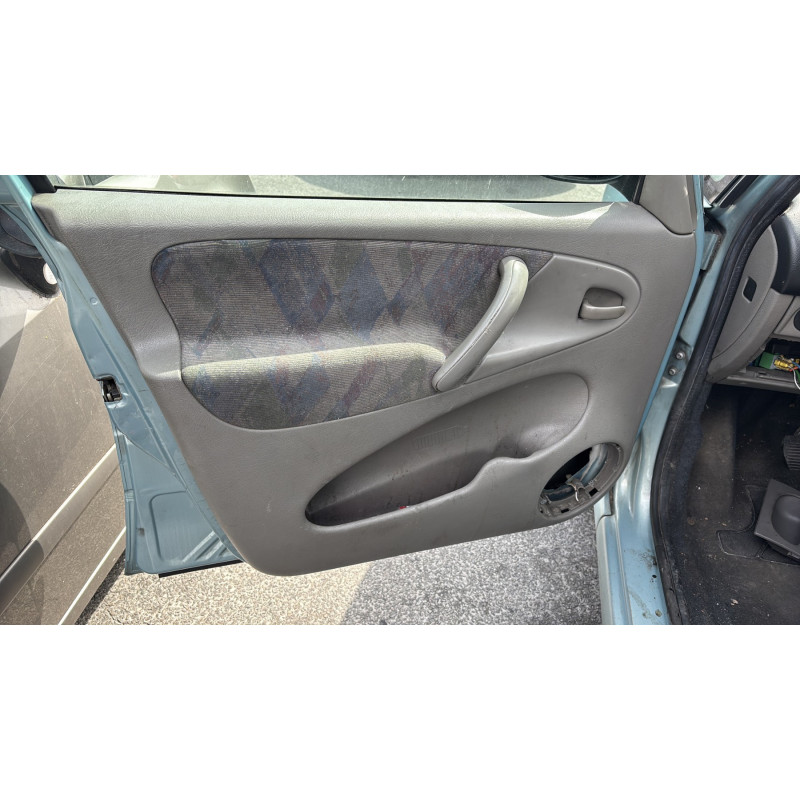 Pare choc arriere CITROEN XSARA PICASSO Photo n°16
