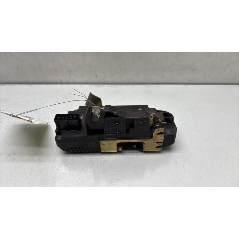 Serrure arriere gauche PEUGEOT 306 Photo n°4