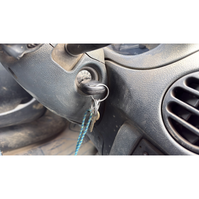 Interrupteur de leve vitre avant gauche RENAULT KANGOO 1 Photo n°17