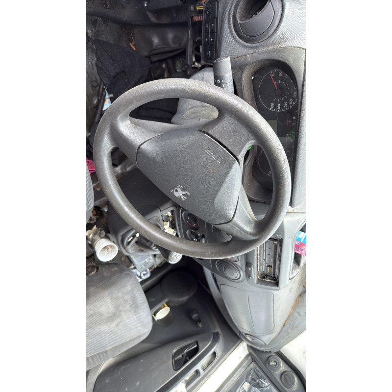 Essieu arriere PEUGEOT BIPPER Photo n°19