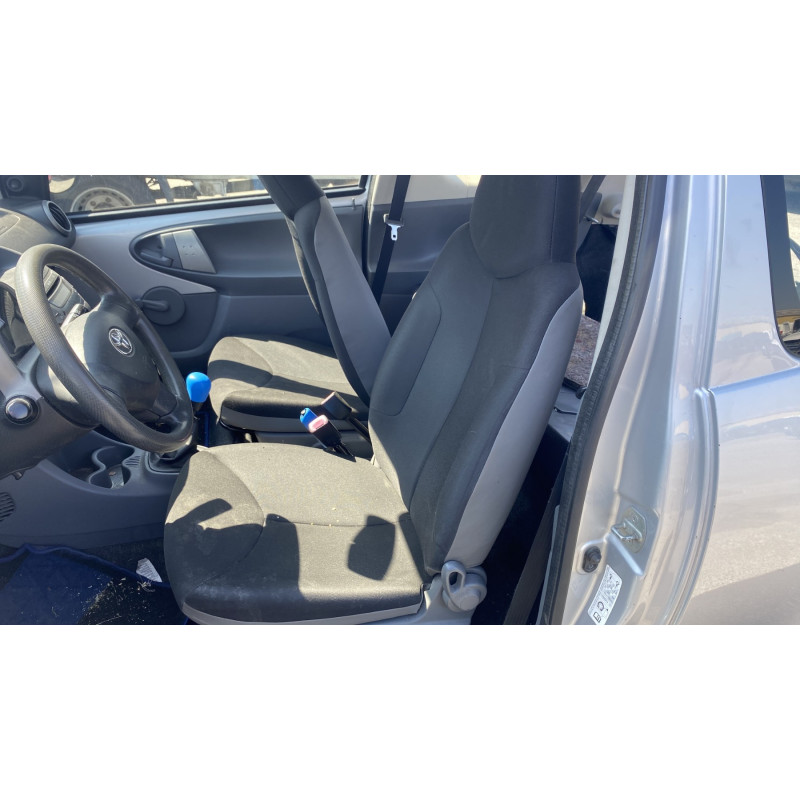 Compteur TOYOTA AYGO 1 Photo n°17