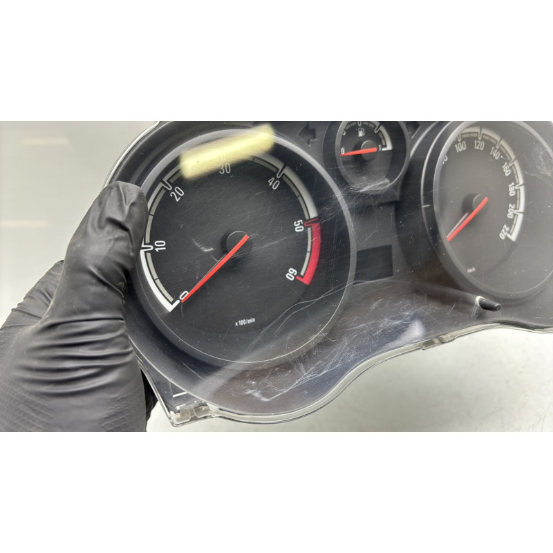 Compteur OPEL CORSA D Photo n°2