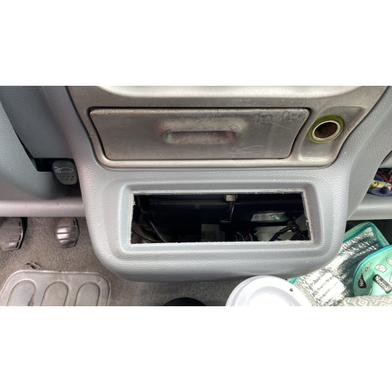 Poignee interieur avant droit RENAULT TWINGO 1 Photo n°19