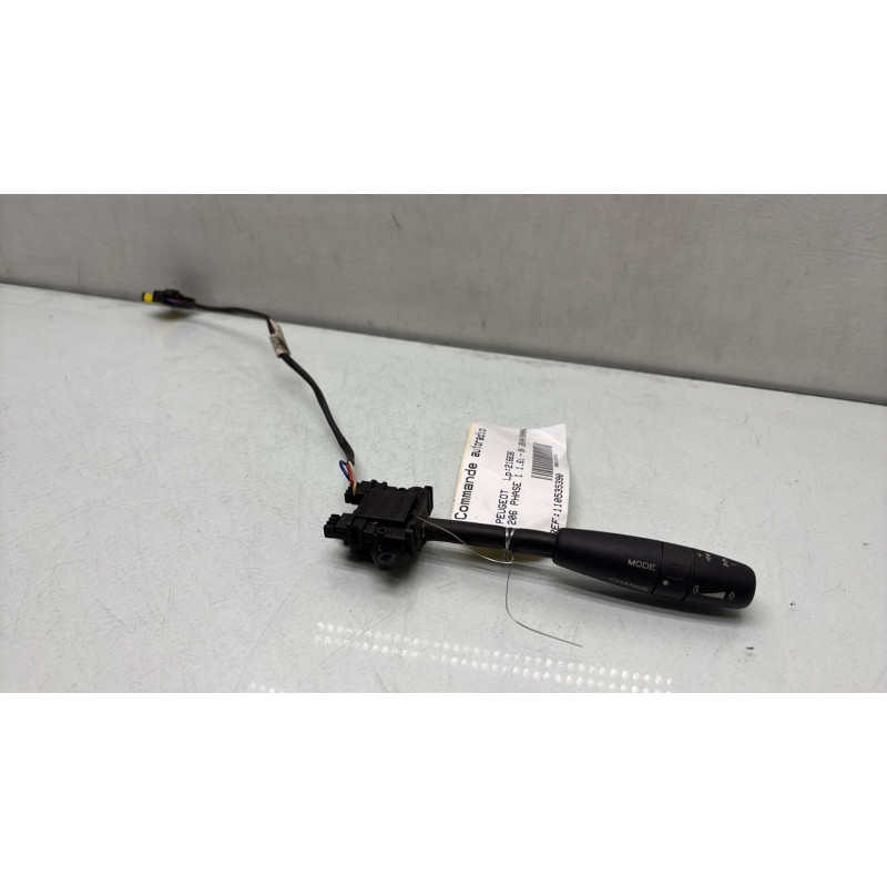 Commande autoradio PEUGEOT 206 Photo n°1