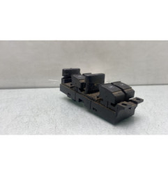 Interrupteur de leve vitre avant gauche VOLKSWAGEN GOLF 4