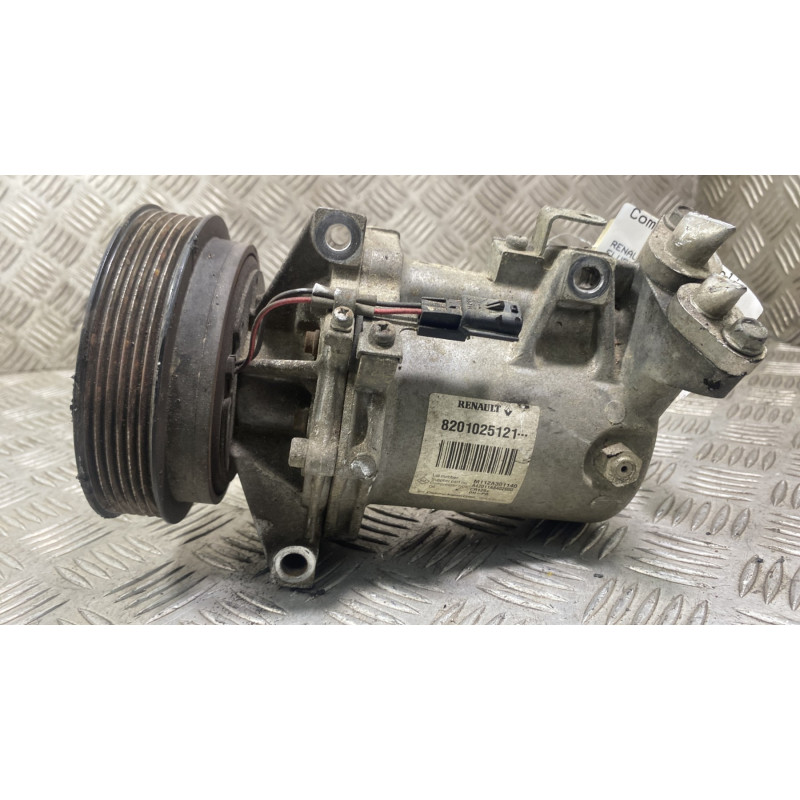 Compresseur clim RENAULT FLUENCE Photo n°2