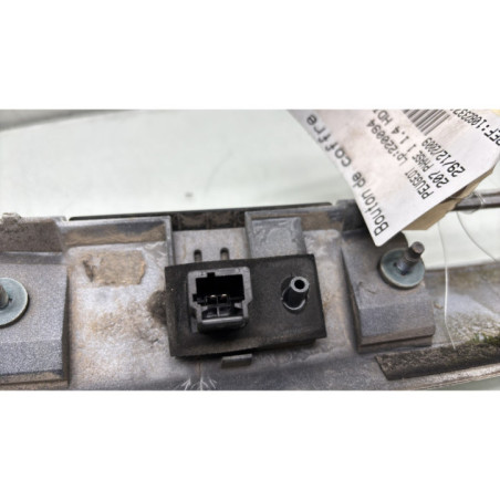 Bouton de coffre PEUGEOT 207