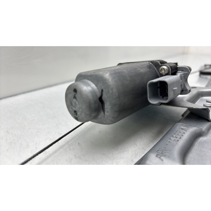 Leve vitre electrique avant droit PEUGEOT 207 Photo n°4