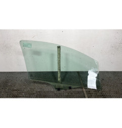 Vitre avant gauche PEUGEOT 207