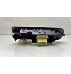 Interrupteur de leve vitre avant gauche RENAULT CLIO 4