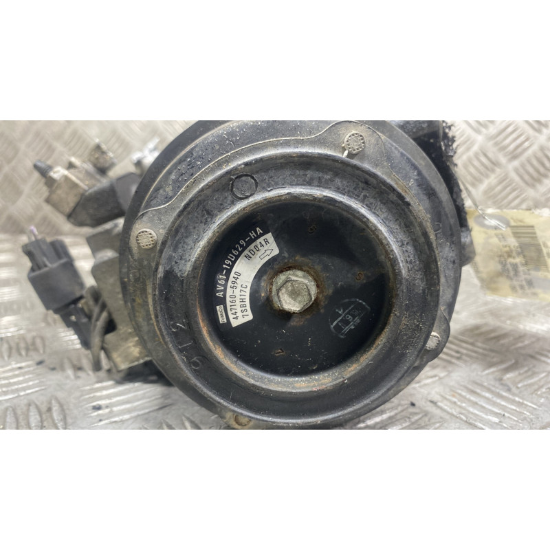 Compresseur clim FORD C-MAX 2 Photo n°3