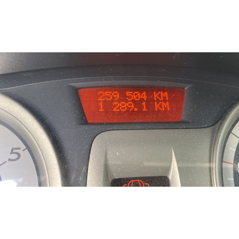 Feu arriere principal droit (feux) RENAULT CLIO 3 Photo n°16
