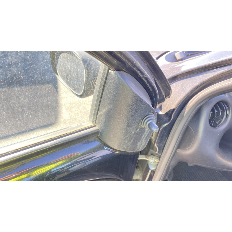 Serrure avant droit FORD KA 1 Photo n°15