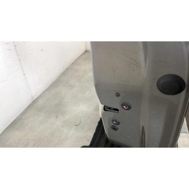 Porte avant droit PEUGEOT 208 1 Photo n°4