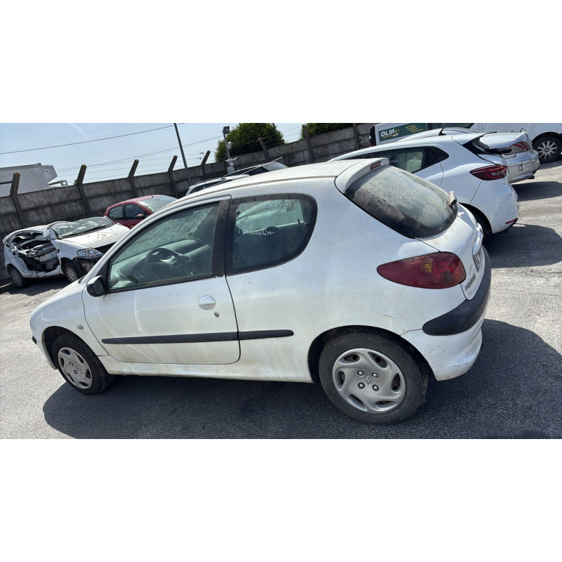 Pare choc arriere PEUGEOT 206 Photo n°12