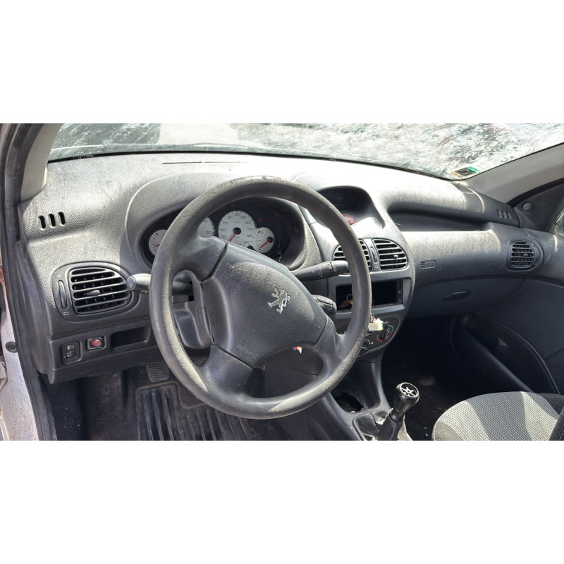 Pare choc arriere PEUGEOT 206 Photo n°17