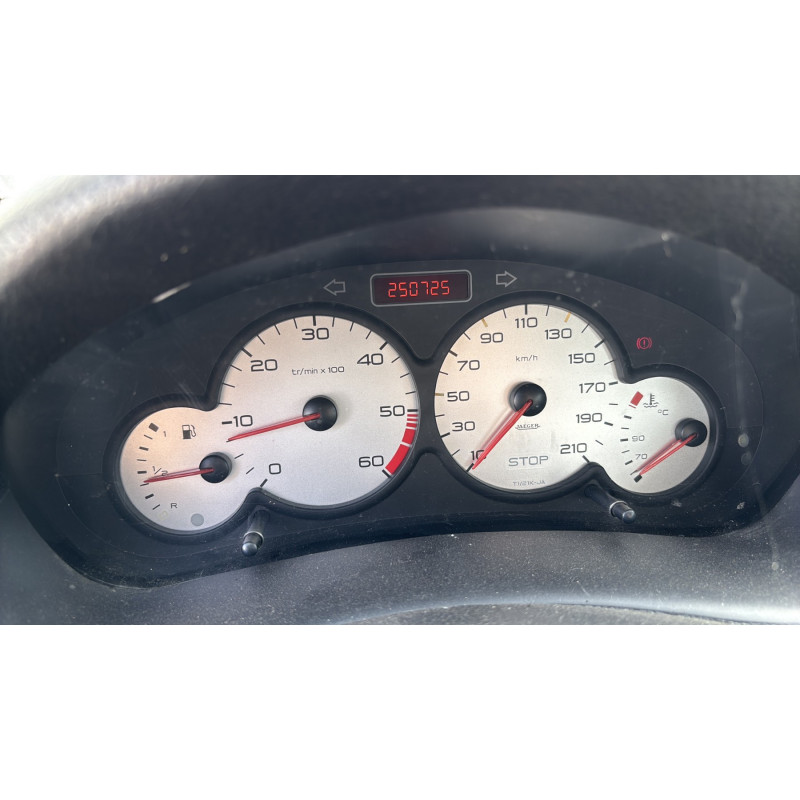 Pare choc arriere PEUGEOT 206 Photo n°20