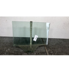 Vitre arriere droit SKODA FABIA 2