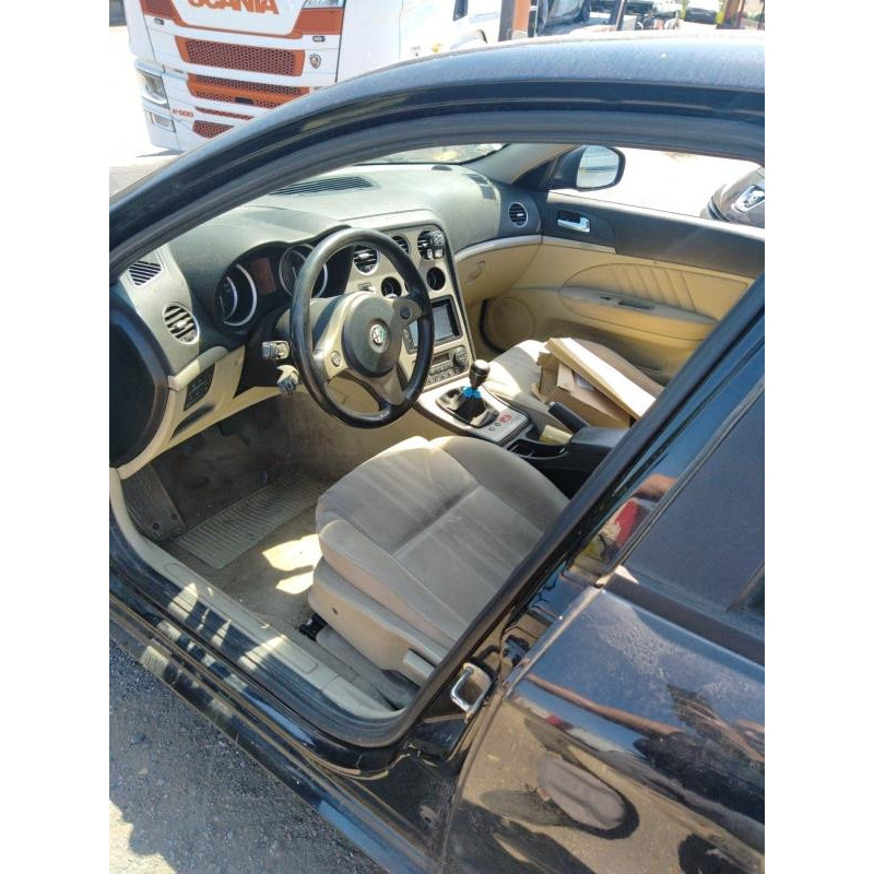 Feu arriere secondaire gauche (feux) ALFA ROMEO 159 Photo n°18