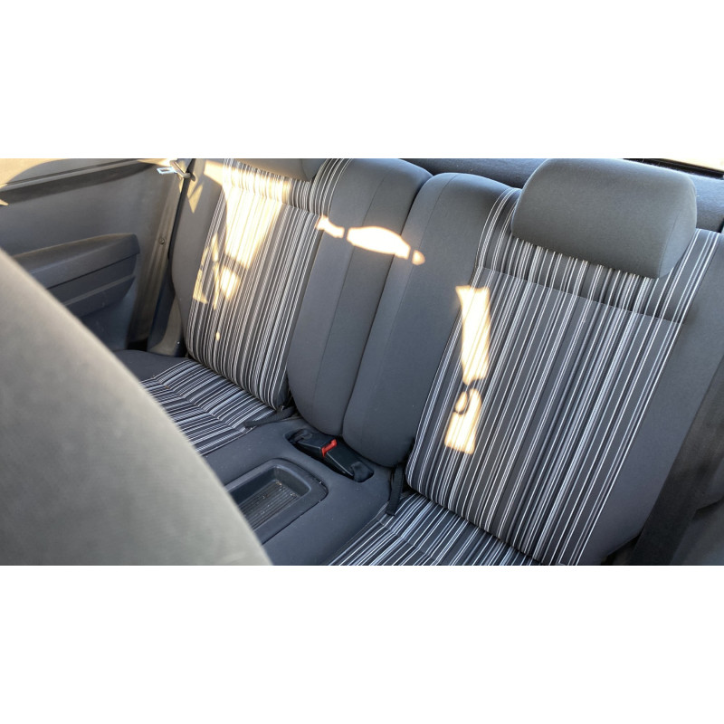 Serrure avant droit VOLKSWAGEN FOX Photo n°18