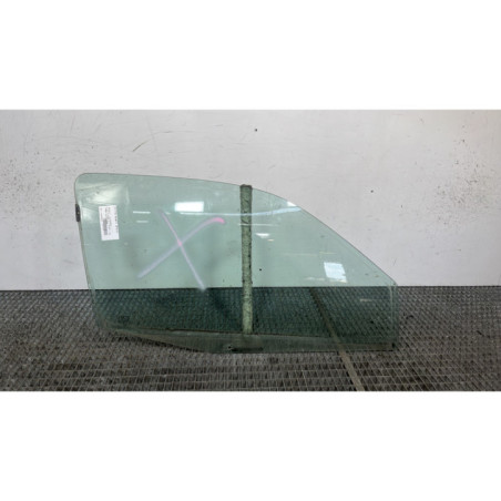 Vitre avant droit RENAULT CLIO 2 Photo n°1