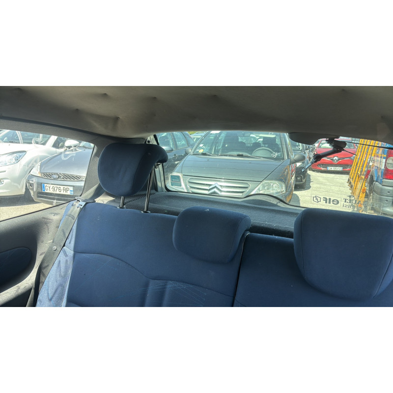 Vitre avant droit RENAULT CLIO 2 Photo n°14