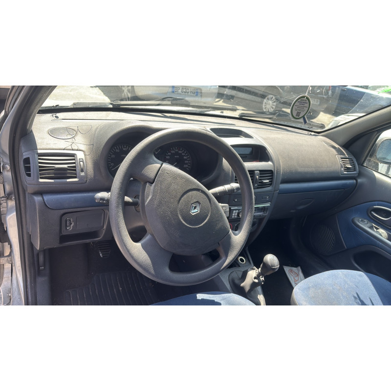 Vitre avant droit RENAULT CLIO 2 Photo n°15