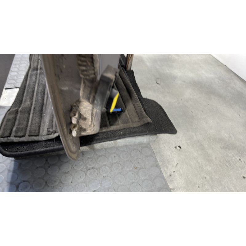 Porte avant droit RENAULT CLIO 2 Photo n°5
