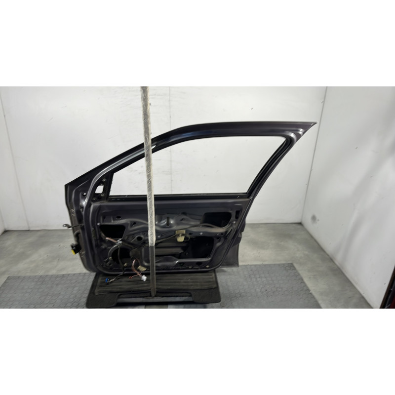 Porte avant droit RENAULT CLIO 2 Photo n°6