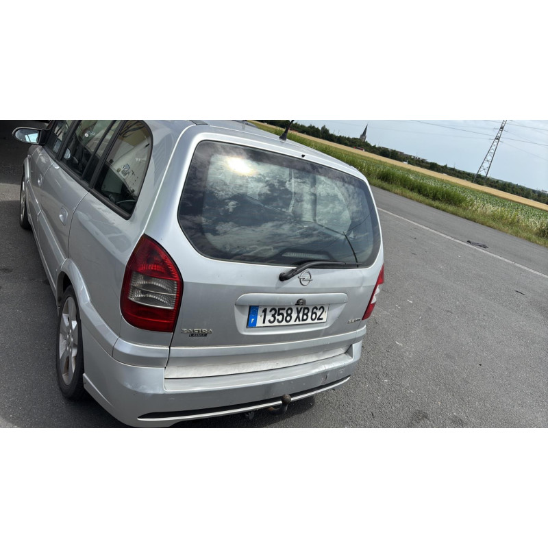 Feu arriere principal droit (feux) OPEL ZAFIRA A Photo n°15