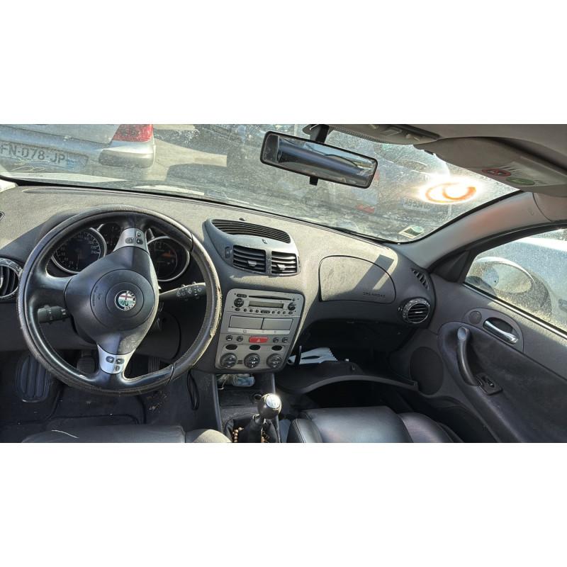 Feu arriere principal gauche (feux) ALFA ROMEO 147 Photo n°15