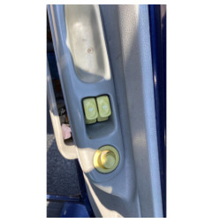 Poignee porte avant droit RENAULT TWINGO 1