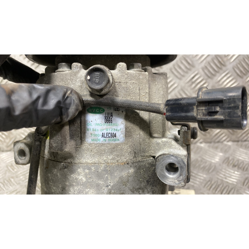 Compresseur clim HYUNDAI I 20 2 Photo n°7