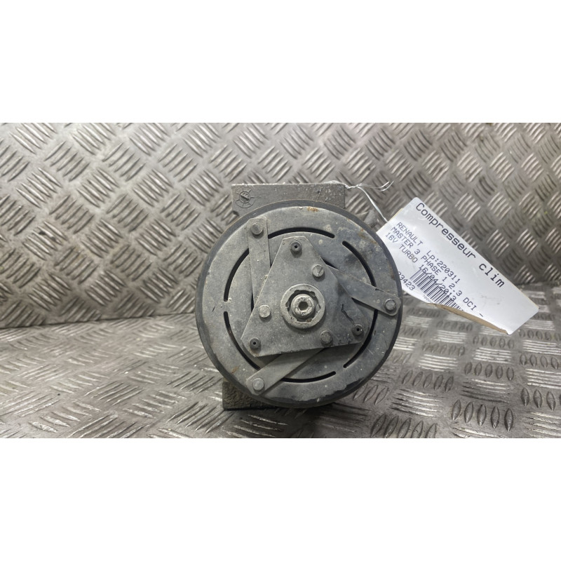 Compresseur clim RENAULT MASTER 3 Photo n°4