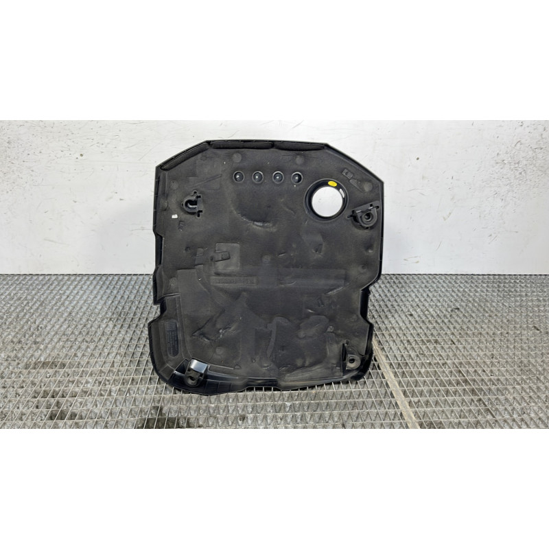 Cache moteur  AUDI A4 4 Photo n°4