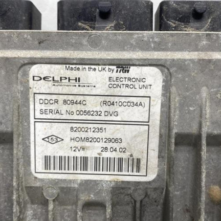 Calculateur moteur RENAULT CLIO 2