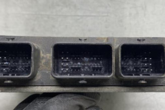Calculateur moteur RENAULT CLIO 2